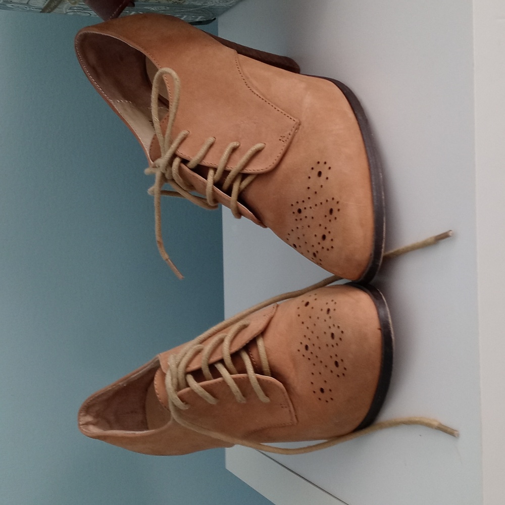 Tan Heeled Booties